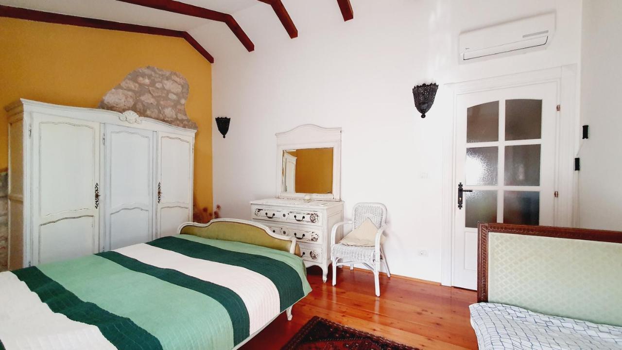 Villa Kazun With Private Pool And Two Gardens Marčana Екстериор снимка