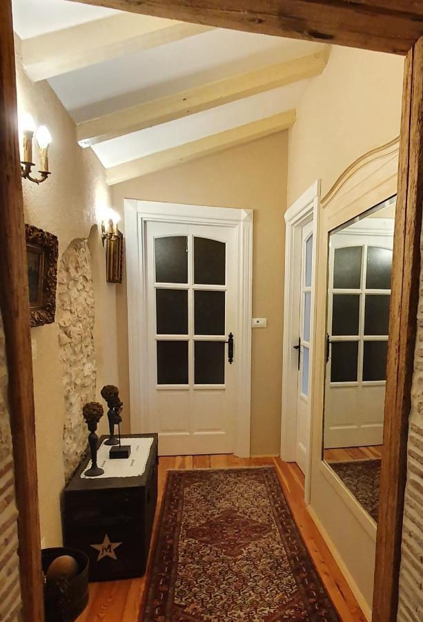 Villa Kazun With Private Pool And Two Gardens Marčana Екстериор снимка